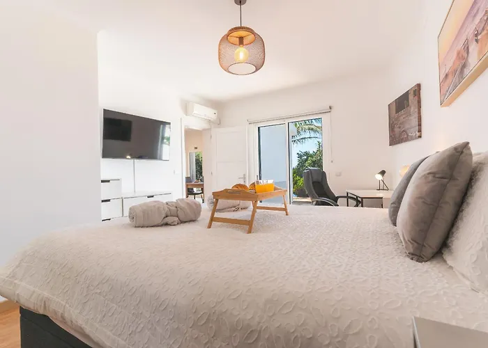 Casa Dos Vinhos By Atlantic Funchal (Madeira)