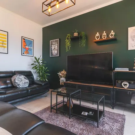 Casa Dos Vinhos By Atlantic * פונשל